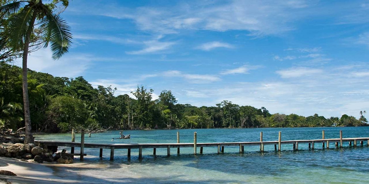 https://btgviagens.com.br/wp-content/uploads/2019/10/pacotes-de-viagens-banner-internas-america-central-caribe-panama-del-Toro-1280x640.jpg